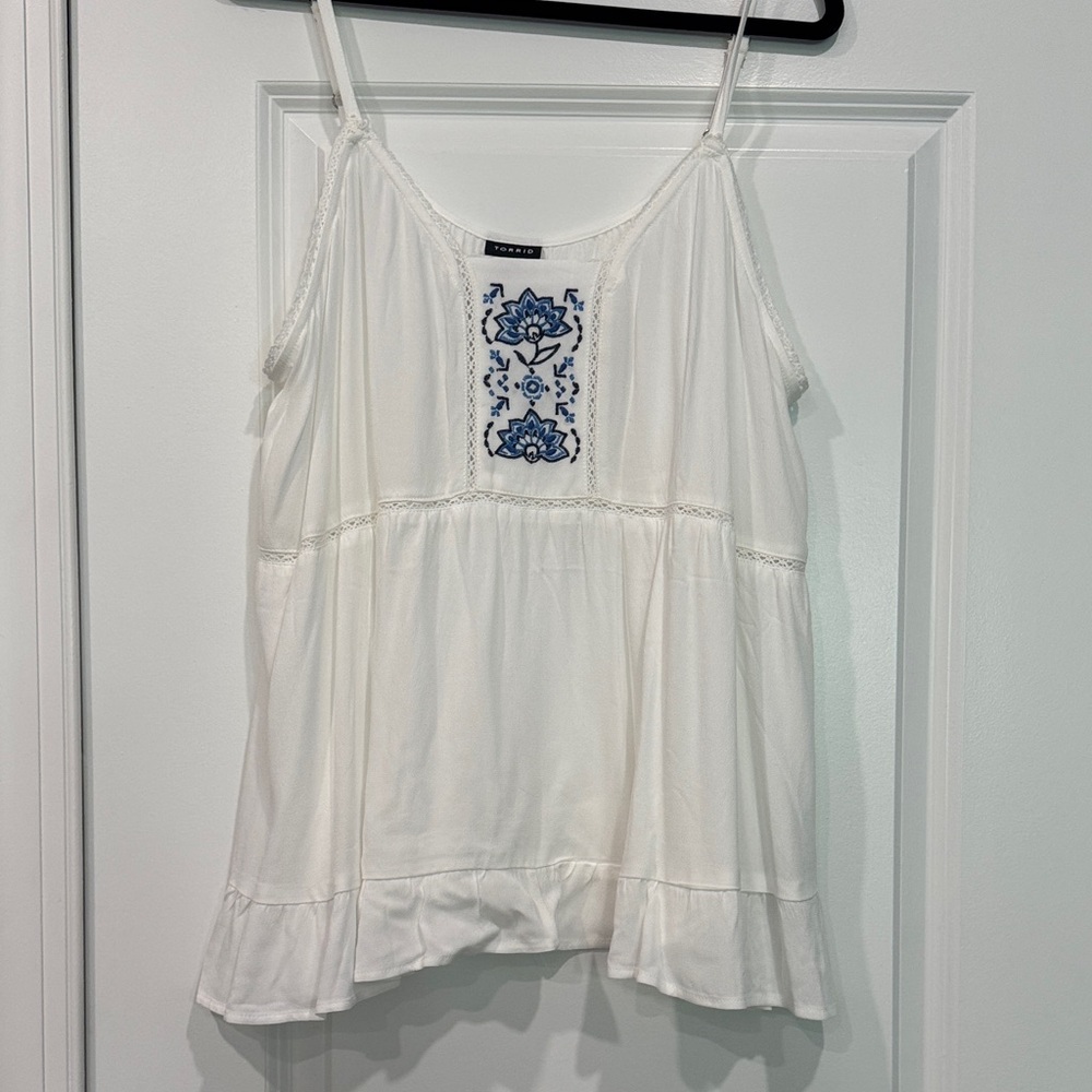 Torrid White Camisole with Blue Embroidery